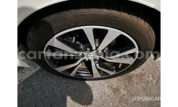 Buy Import Nissan Maxima White Car in Import - Dubai in Arusha Buy Import Nissan Maxima White Car in Import - Dubai in Arusha