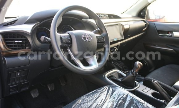 Buy Import Toyota Hilux Other Car in Import - Dubai in Arusha Buy Import Toyota Hilux Other Car in Import - Dubai in Arusha