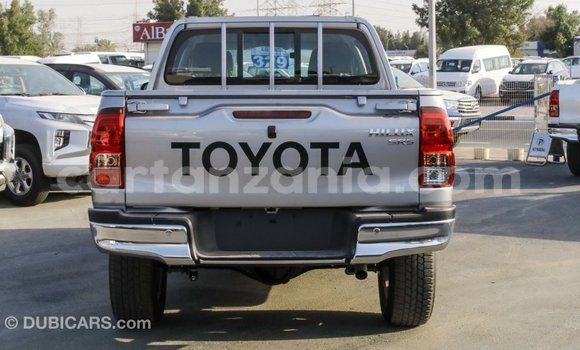 Buy Import Toyota Hilux Other Car in Import - Dubai in Arusha Buy Import Toyota Hilux Other Car in Import - Dubai in Arusha
