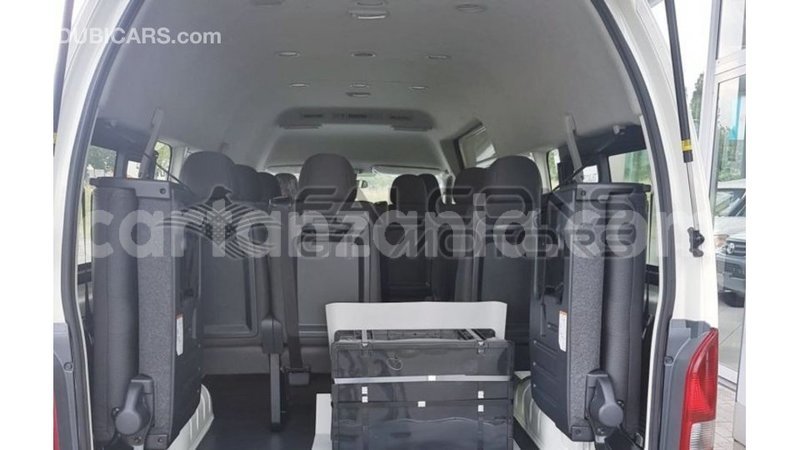 Big with watermark toyota hiace arusha import dubai 8916