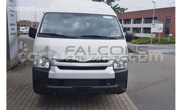 Buy Import Toyota Hiace White Car in Import - Dubai in Arusha Buy Import Toyota Hiace White Car in Import - Dubai in Arusha