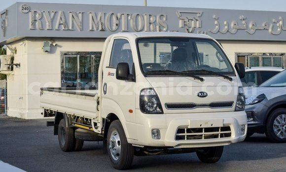 Buy Import Kia Carens White Car in Import - Dubai in Arusha Buy Import Kia Carens White Car in Import - Dubai in Arusha