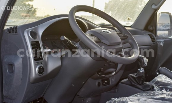 Buy Import Kia Carens White Car in Import - Dubai in Arusha Buy Import Kia Carens White Car in Import - Dubai in Arusha