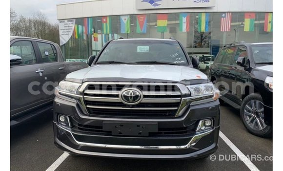 Nunua Imported Toyota Land Cruiser Nyingine Gari ndani ya Import - Dubai nchini Arusha Nunua Imported Toyota Land Cruiser Nyingine Gari ndani ya Import - Dubai nchini Arusha