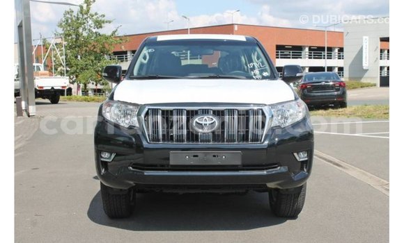 Nunua Imported Toyota Prado Nyeusi Gari ndani ya Import - Dubai nchini Arusha Nunua Imported Toyota Prado Nyeusi Gari ndani ya Import - Dubai nchini Arusha