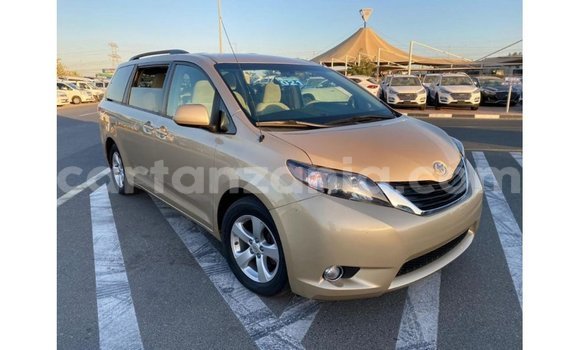 Buy Import Toyota Sienna Other Car in Import - Dubai in Arusha Buy Import Toyota Sienna Other Car in Import - Dubai in Arusha