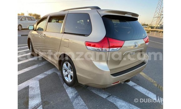 Buy Import Toyota Sienna Other Car in Import - Dubai in Arusha Buy Import Toyota Sienna Other Car in Import - Dubai in Arusha