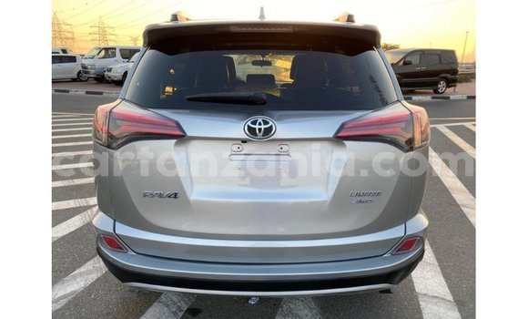 Nunua Imported Toyota 4Runner Nyingine Gari ndani ya Import - Dubai nchini Arusha Nunua Imported Toyota 4Runner Nyingine Gari ndani ya Import - Dubai nchini Arusha