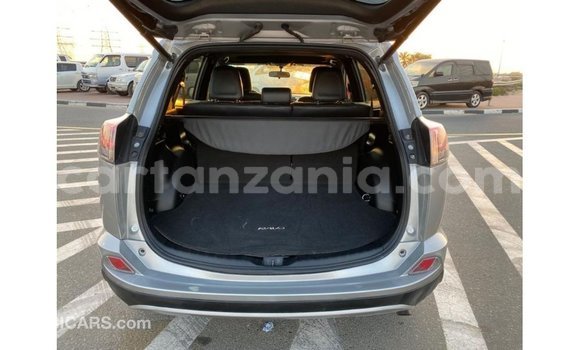 Nunua Imported Toyota 4Runner Nyingine Gari ndani ya Import - Dubai nchini Arusha Nunua Imported Toyota 4Runner Nyingine Gari ndani ya Import - Dubai nchini Arusha