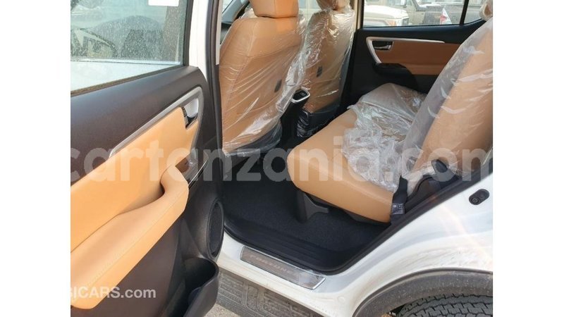 Big with watermark toyota fortuner arusha import dubai 8945