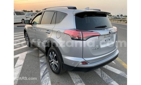 Nunua Imported Toyota 4Runner Nyingine Gari ndani ya Import - Dubai nchini Arusha Nunua Imported Toyota 4Runner Nyingine Gari ndani ya Import - Dubai nchini Arusha