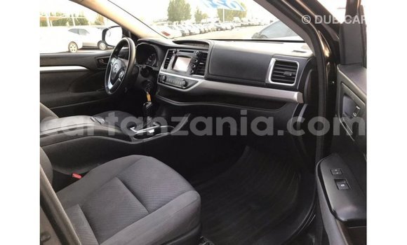 Buy Import Toyota Highlander Black Car in Import - Dubai in Arusha Buy Import Toyota Highlander Black Car in Import - Dubai in Arusha