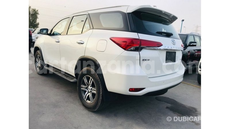 Big with watermark toyota fortuner arusha import dubai 8952