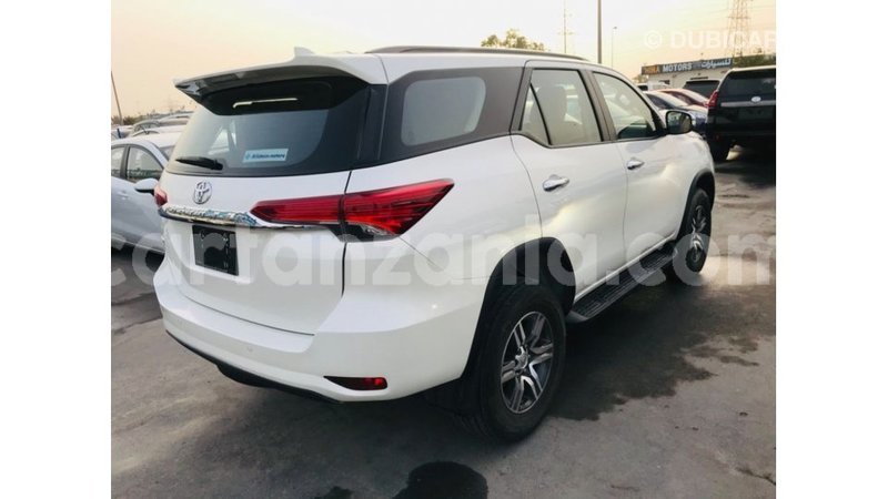 Big with watermark toyota fortuner arusha import dubai 8952