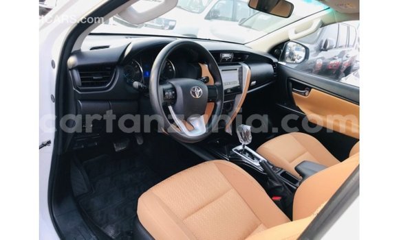 Buy Import Toyota Fortuner White Car in Import - Dubai in Arusha Buy Import Toyota Fortuner White Car in Import - Dubai in Arusha