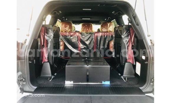 Buy Import Lexus LX White Car in Import - Dubai in Arusha Buy Import Lexus LX White Car in Import - Dubai in Arusha