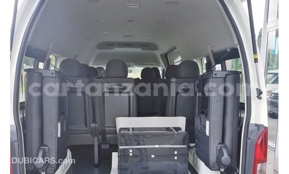 Buy Import Toyota Hiace White Car in Import - Dubai in Arusha Buy Import Toyota Hiace White Car in Import - Dubai in Arusha