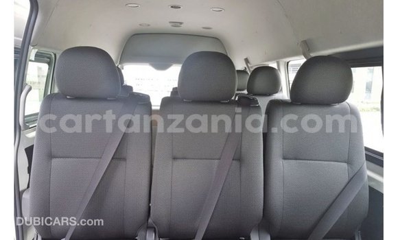 Buy Import Toyota Hiace White Car in Import - Dubai in Arusha Buy Import Toyota Hiace White Car in Import - Dubai in Arusha