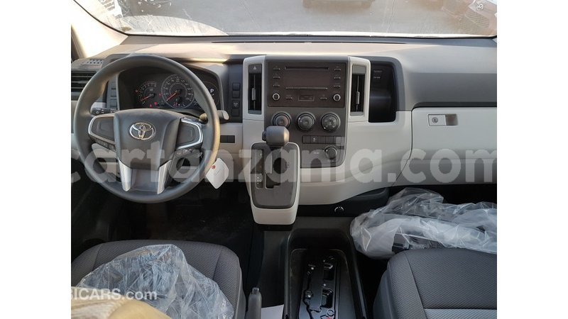 Big with watermark toyota hiace arusha import dubai 8999