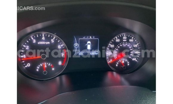 Buy Import Kia Sportage White Car in Import - Dubai in Arusha Buy Import Kia Sportage White Car in Import - Dubai in Arusha