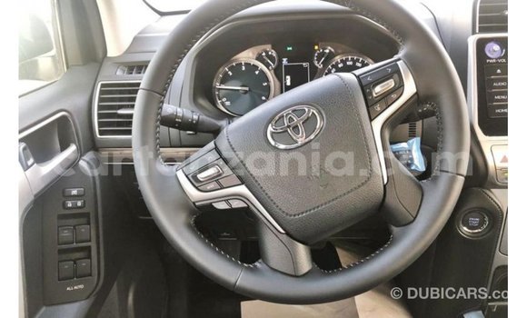 Nunua Imported Toyota Prado Nyeusi Gari ndani ya Import - Dubai nchini Arusha Nunua Imported Toyota Prado Nyeusi Gari ndani ya Import - Dubai nchini Arusha