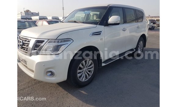 Buy Import Nissan Patrol White Car in Import - Dubai in Arusha Buy Import Nissan Patrol White Car in Import - Dubai in Arusha
