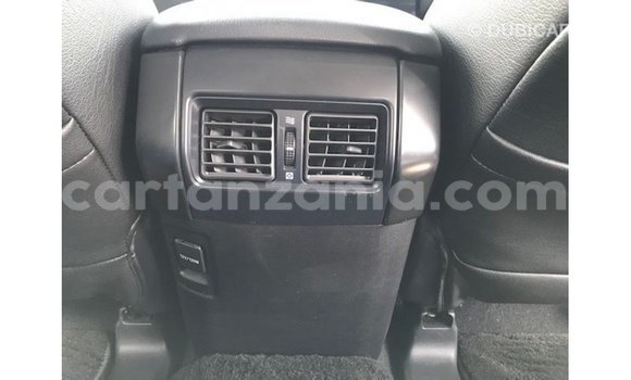 Nunua Imported Toyota Prado Nyeusi Gari ndani ya Import - Dubai nchini Arusha Nunua Imported Toyota Prado Nyeusi Gari ndani ya Import - Dubai nchini Arusha