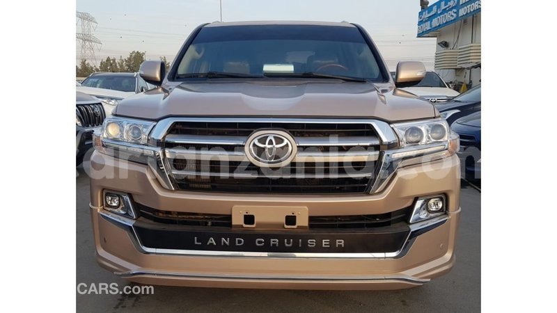 Big with watermark toyota land cruiser arusha import dubai 9023