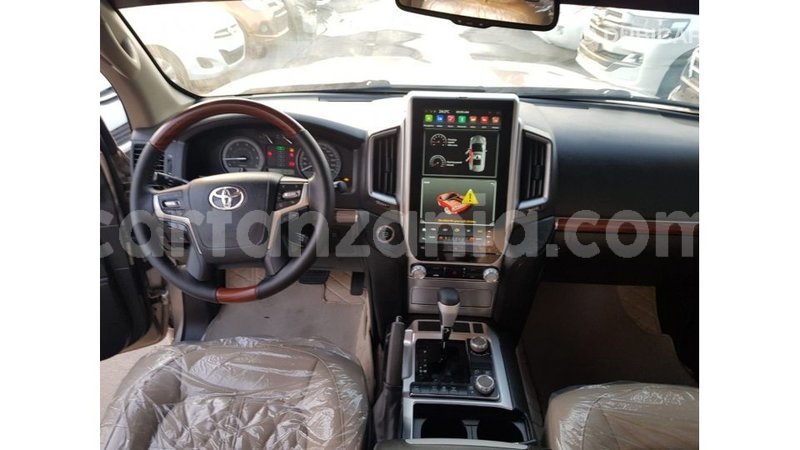 Big with watermark toyota land cruiser arusha import dubai 9023