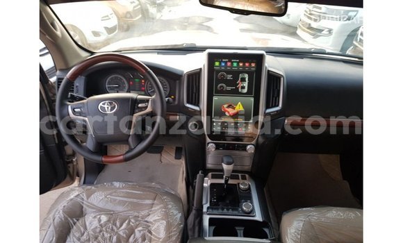 Buy Import Toyota Land Cruiser Other Car in Import - Dubai in Arusha Buy Import Toyota Land Cruiser Other Car in Import - Dubai in Arusha