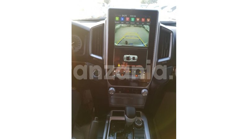 Big with watermark toyota land cruiser arusha import dubai 9023