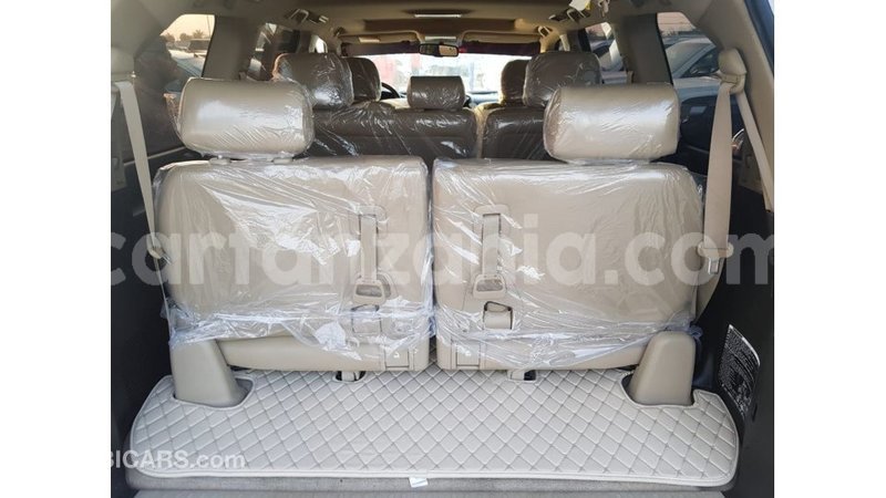 Big with watermark toyota land cruiser arusha import dubai 9023
