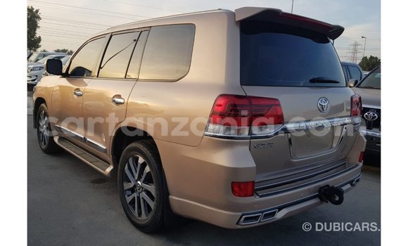 Buy Import Toyota Land Cruiser Other Car in Import - Dubai in Arusha Buy Import Toyota Land Cruiser Other Car in Import - Dubai in Arusha