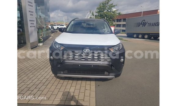 Buy Import Toyota 4Runner Other Car in Import - Dubai in Arusha Buy Import Toyota 4Runner Other Car in Import - Dubai in Arusha
