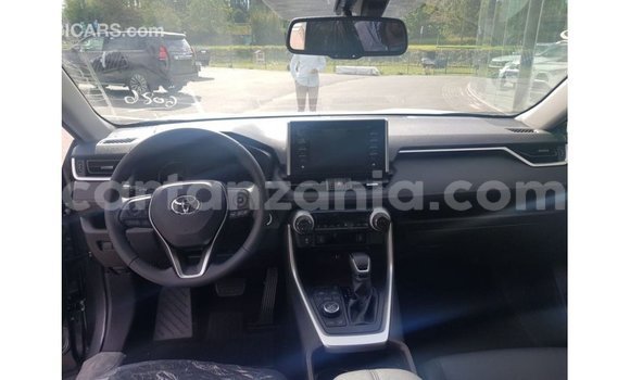 Buy Import Toyota 4Runner Other Car in Import - Dubai in Arusha Buy Import Toyota 4Runner Other Car in Import - Dubai in Arusha