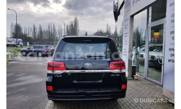 Nunua Imported Toyota Land Cruiser Nyeusi Gari ndani ya Import - Dubai nchini Arusha Nunua Imported Toyota Land Cruiser Nyeusi Gari ndani ya Import - Dubai nchini Arusha