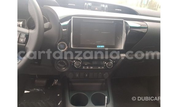 Nunua Imported Toyota Hilux Nyingine Gari ndani ya Import - Dubai nchini Arusha Nunua Imported Toyota Hilux Nyingine Gari ndani ya Import - Dubai nchini Arusha
