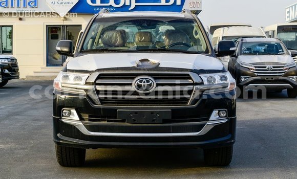 Buy Import Toyota Land Cruiser Black Car in Import - Dubai in Arusha Buy Import Toyota Land Cruiser Black Car in Import - Dubai in Arusha