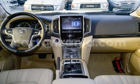 Buy Import Toyota Land Cruiser Black Car in Import - Dubai in Arusha Buy Import Toyota Land Cruiser Black Car in Import - Dubai in Arusha