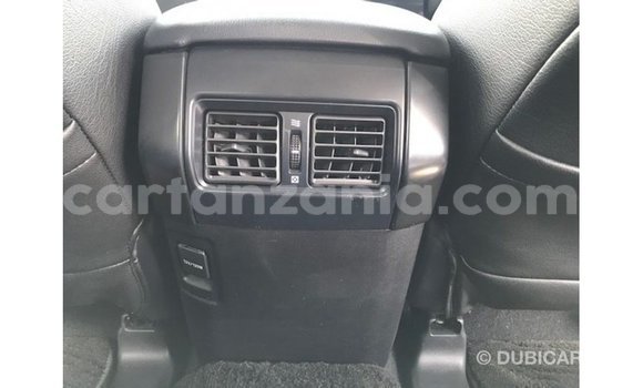 Nunua Imported Toyota Prado Nyeusi Gari ndani ya Import - Dubai nchini Arusha Nunua Imported Toyota Prado Nyeusi Gari ndani ya Import - Dubai nchini Arusha