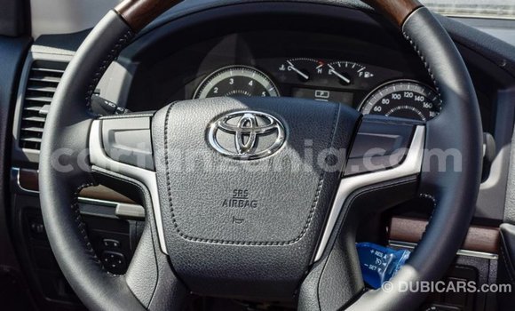 Buy Import Toyota Land Cruiser Black Car in Import - Dubai in Arusha Buy Import Toyota Land Cruiser Black Car in Import - Dubai in Arusha