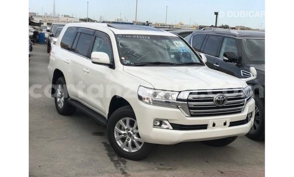 Buy Import Toyota Land Cruiser White Car in Import - Dubai in Arusha Buy Import Toyota Land Cruiser White Car in Import - Dubai in Arusha