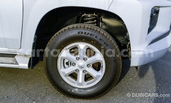 Nunua Imported Mitsubishi L200 Nyeupe Gari ndani ya Import - Dubai nchini Arusha Nunua Imported Mitsubishi L200 Nyeupe Gari ndani ya Import - Dubai nchini Arusha