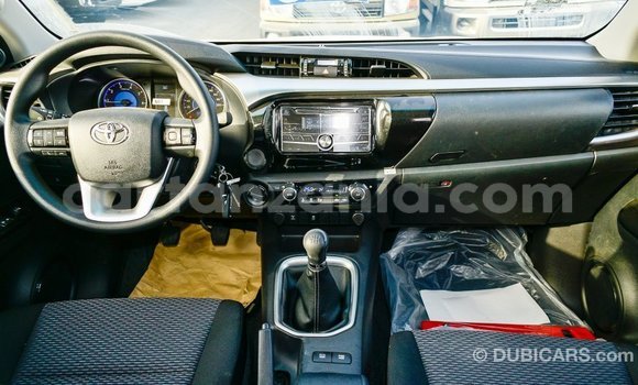 Nunua Imported Toyota Hilux Nyingine Gari ndani ya Import - Dubai nchini Arusha Nunua Imported Toyota Hilux Nyingine Gari ndani ya Import - Dubai nchini Arusha