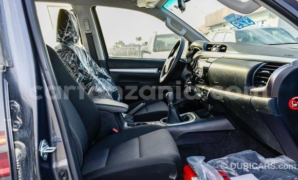 Nunua Imported Toyota Hilux Nyingine Gari ndani ya Import - Dubai nchini Arusha Nunua Imported Toyota Hilux Nyingine Gari ndani ya Import - Dubai nchini Arusha