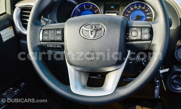 Nunua Imported Toyota Hilux Nyingine Gari ndani ya Import - Dubai nchini Arusha Nunua Imported Toyota Hilux Nyingine Gari ndani ya Import - Dubai nchini Arusha