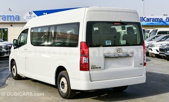 Nunua Imported Toyota Hiace Nyeupe Gari ndani ya Import - Dubai nchini Arusha Nunua Imported Toyota Hiace Nyeupe Gari ndani ya Import - Dubai nchini Arusha