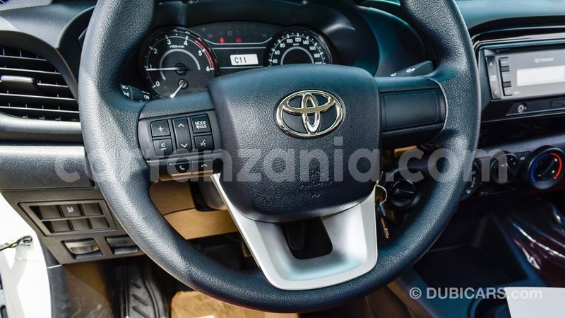 Big with watermark toyota hilux arusha import dubai 9049