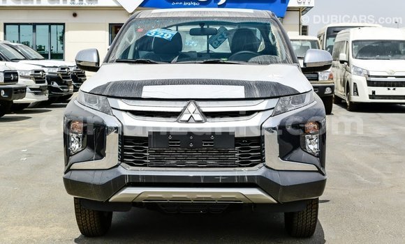 Buy Import Mitsubishi L200 Other Car in Import - Dubai in Arusha Buy Import Mitsubishi L200 Other Car in Import - Dubai in Arusha