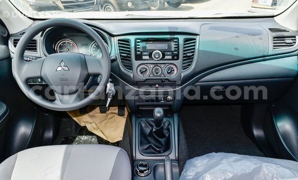 Buy Import Mitsubishi L200 Other Car in Import - Dubai in Arusha Buy Import Mitsubishi L200 Other Car in Import - Dubai in Arusha